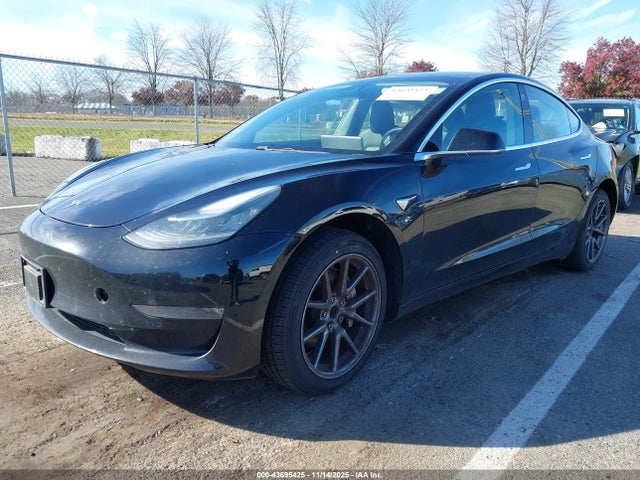 2018 TESLA MODEL 3 5YJ3E1EA2JF034501 Photo 1