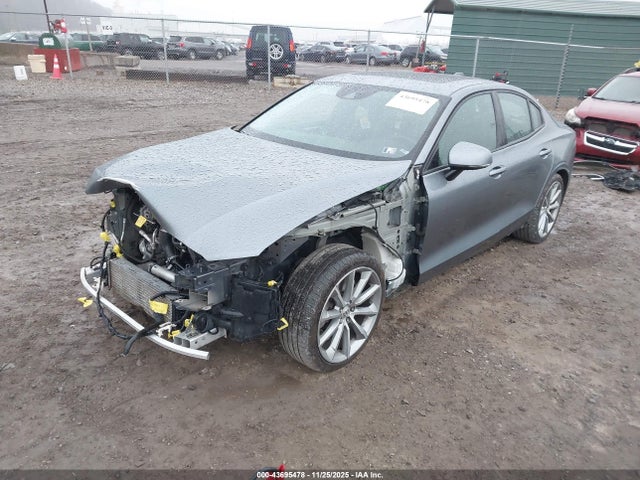 2020 VOLVO S60 7JRA22TK1LG036011 Photo 1