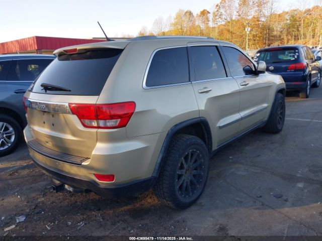 2011 JEEP GRAND CHEROKEE 1J4RR4GG2BC557754 Photo 3