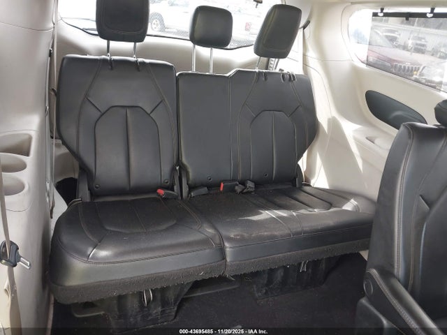 2019 Chrysler Pacifica Touring L მანქანა იყიდება აუქციონზე, vin: 2C4RC1BG6KR593077, აუქციონის ნომერი: 43695485