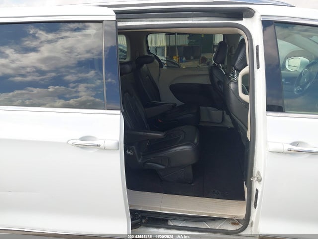 2019 CHRYSLER PACIFICA 2C4RC1BG6KR593077 Photo 7