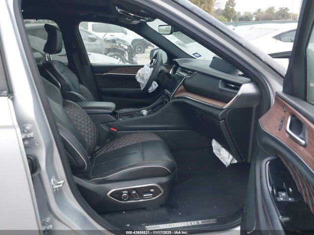 2023 JEEP GRAND CHEROKEE L 1C4RJKEG9P8727297 Photo 4