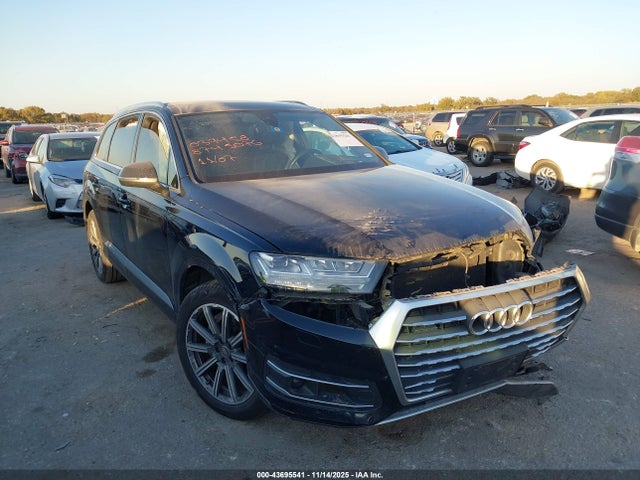 2017 AUDI Q7 WA1LHAF70HD039458 Photo 0