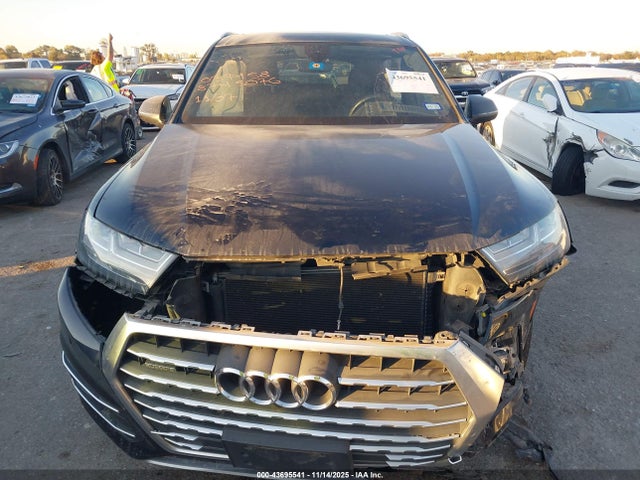 2017 AUDI Q7 WA1LHAF70HD039458 Photo 5