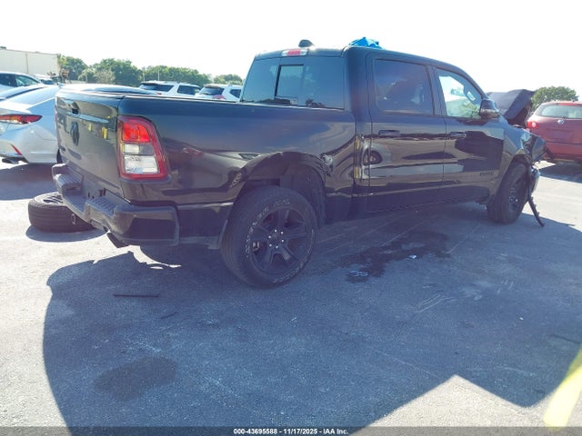 2024 RAM 1500 1C6RREFT8RN200708 Photo 3
