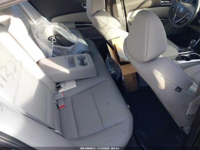 Продаж на аукціоні авто 2020 Acura Tlx Standard, vin: 19UUB1F38LA005109, номер лоту: 43695612