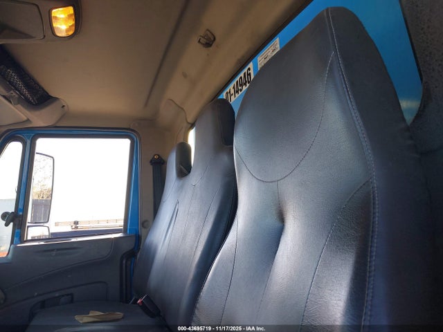 International 4000 4300 2014 3HAMMAAL3EL084888 Image 7