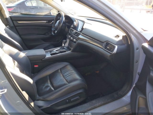 2022 HONDA ACCORD 1HGCV1F4XNA011010 Photo 4