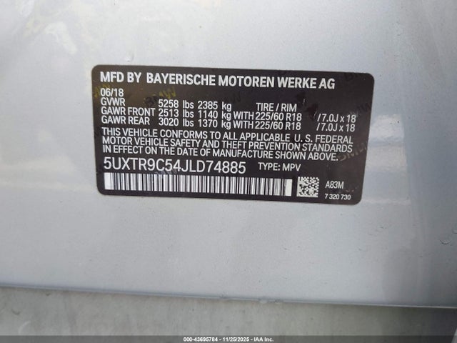 2018 BMW X3 5UXTR9C54JLD74885 Photo 8