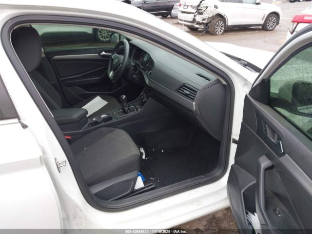 2020 VOLKSWAGEN JETTA 3VWN57BU1LM090502 Photo 4