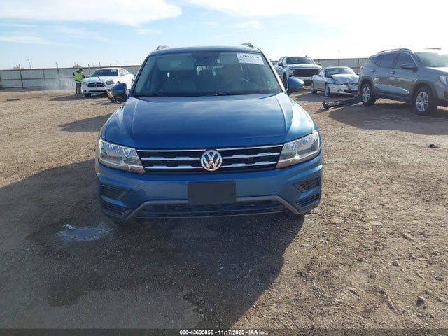 3VV2B7AX0LM137367 Volkswagen Tiguan 2.0t Se/2.0t Se R-line Black/2.0t Sel