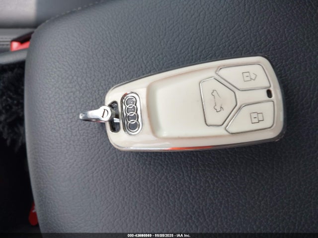 2018 AUDI A5 WAUDNCF51JA044136 Photo 10