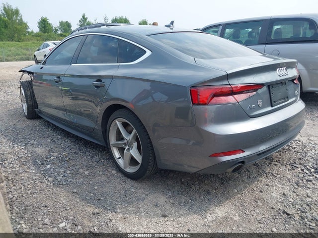 2018 AUDI A5 WAUDNCF51JA044136 Photo 2
