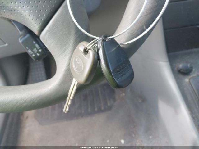 2007 TOYOTA COROLLA 1NXBR32E37Z792409 Photo 10