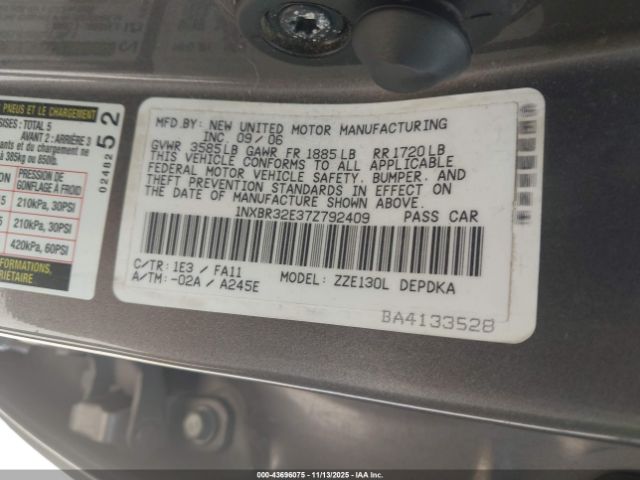 2007 TOYOTA COROLLA 1NXBR32E37Z792409 Photo 8