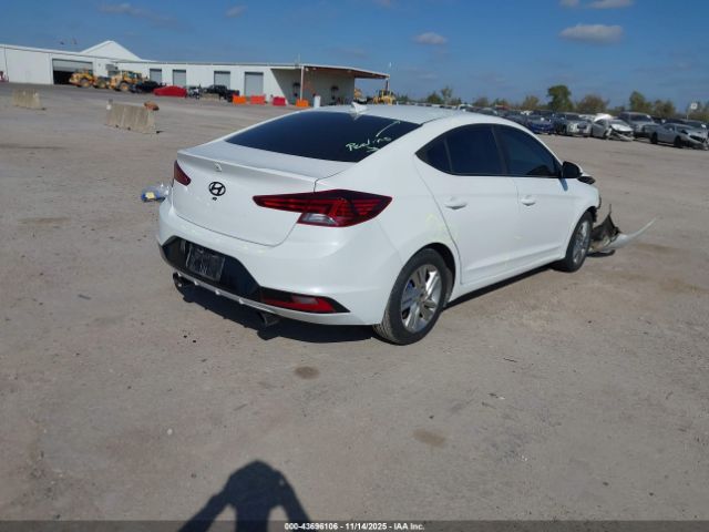2019 HYUNDAI ELANTRA 5NPD84LF8KH494843 Photo 3