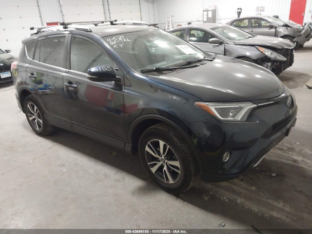Продаж на аукціоні авто 2017 Toyota Rav4 Xle, vin: 2T3RFREV8HW671390, номер лоту: 43696155