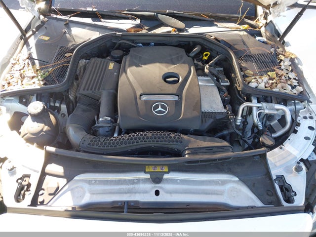 43696238 :رقم المزاد ، WDDWF4KB3HR222558 vin ، 2017 Mercedes-benz C 300 4matic مزاد بيع