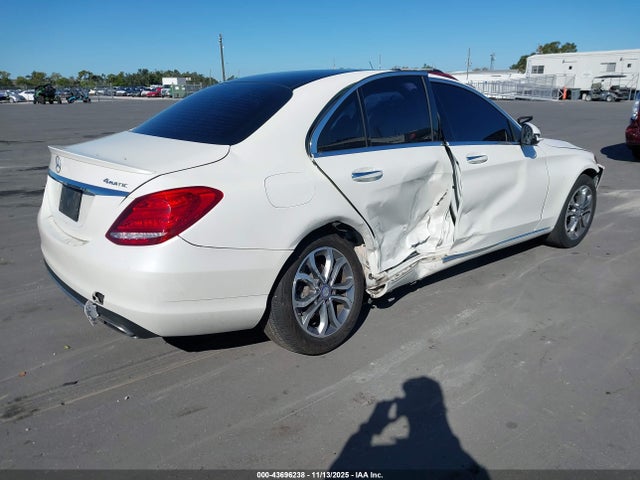 43696238 :رقم المزاد ، WDDWF4KB3HR222558 vin ، 2017 Mercedes-benz C 300 4matic مزاد بيع