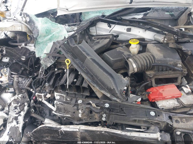 Продаж на аукціоні авто 2022 Chrysler Voyager Lx, vin: 2C4RC1CG7NR132411, номер лоту: 43696249