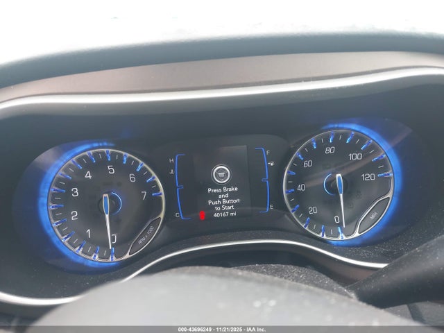 Продаж на аукціоні авто 2022 Chrysler Voyager Lx, vin: 2C4RC1CG7NR132411, номер лоту: 43696249