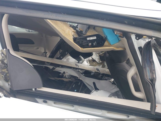 Продаж на аукціоні авто 2022 Chrysler Voyager Lx, vin: 2C4RC1CG7NR132411, номер лоту: 43696249