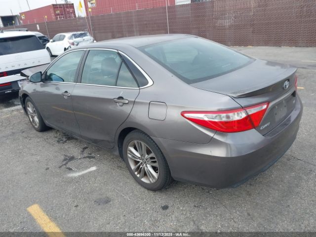 2015 TOYOTA CAMRY 4T1BF1FK4FU980237 Photo 2