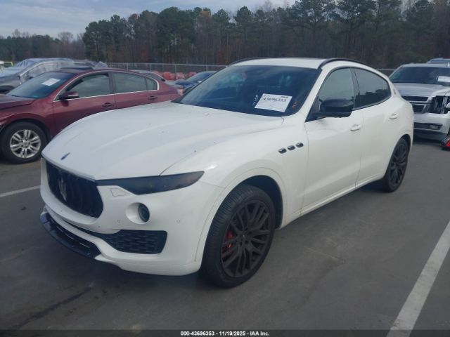 2019 MASERATI LEVANTE ZN661YUA4KX335943 Photo 1
