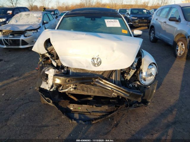 2018 VOLKSWAGEN BEETLE 3VWJD7AT7JM711667 Photo 5