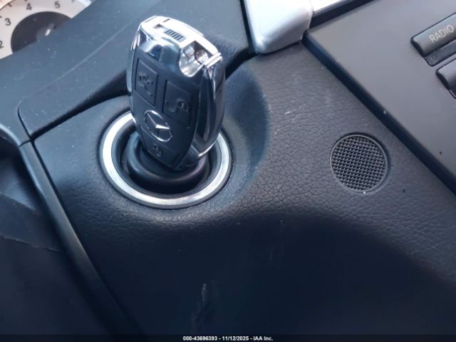 2013 MERCEDES-BENZ C 250 WDDGJ4HB6DF970887 Photo 10