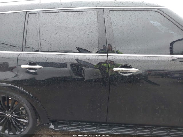 JN8AZ2BE7P9302927 Infiniti Qx80 Sensory Awd
