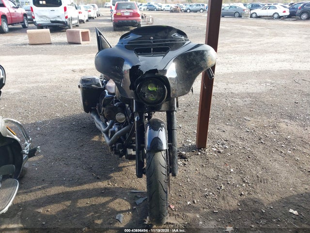 2015 HARLEY-DAVIDSON FLHX 1HD1KBM11FB705625 Photo 4