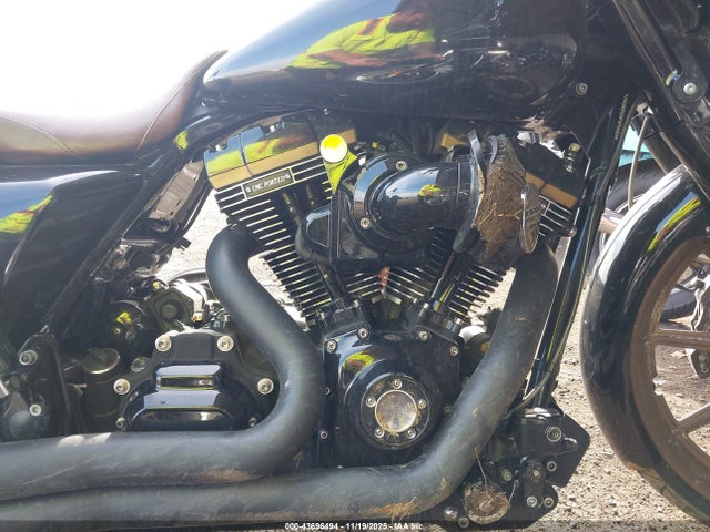 2015 HARLEY-DAVIDSON FLHX 1HD1KBM11FB705625 Photo 7