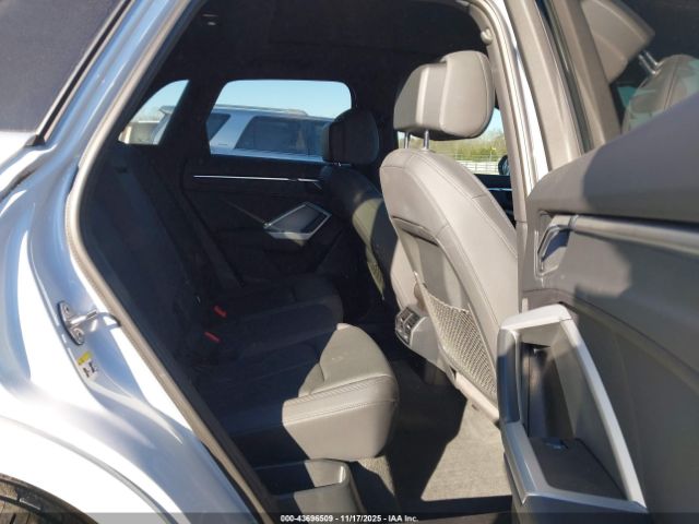 2020 AUDI Q3 WA1DECF30L1052193 Photo 7