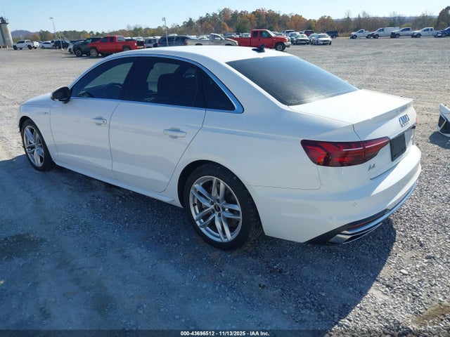 Aukcja sprzedaży 2022 Audi A4 Premium Plus 45 Tfsi S Line Quattro S Tronic, vin: WAUEAAF48NN008115, numer aukcji: 43696512