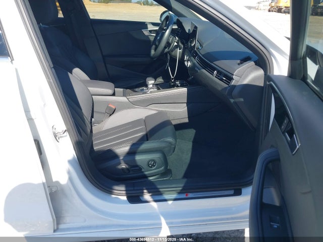 Aukcja sprzedaży 2022 Audi A4 Premium Plus 45 Tfsi S Line Quattro S Tronic, vin: WAUEAAF48NN008115, numer aukcji: 43696512