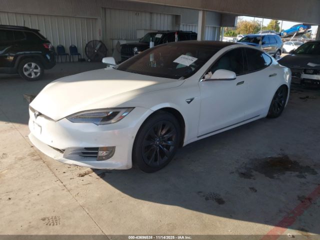 2019 TESLA MODEL S 5YJSA1E20KF306383 Photo 1