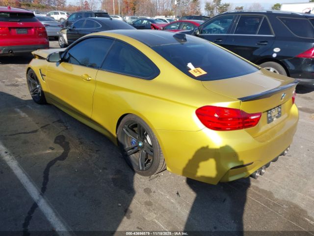2015 BMW M4 WBS3R9C55FK330009 Photo 2
