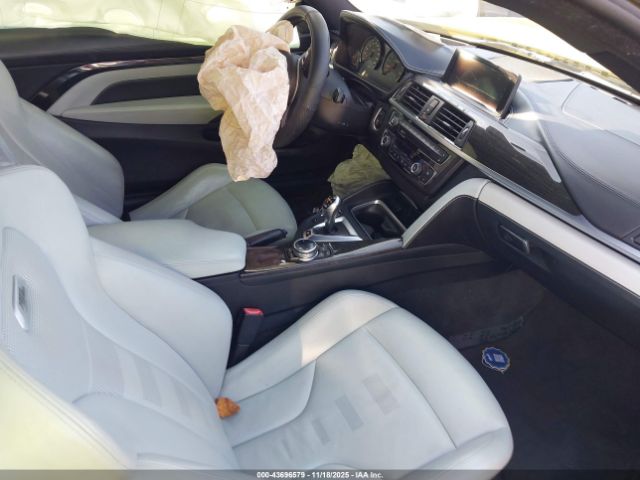 2015 BMW M4 WBS3R9C55FK330009 Photo 4