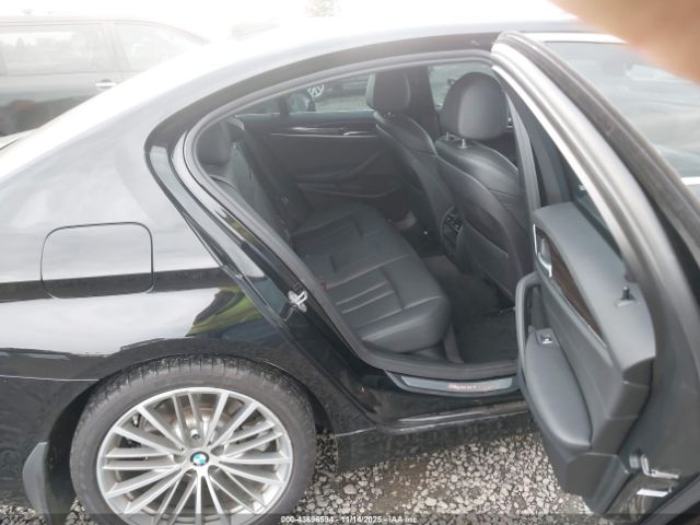 2018 BMW 530I WBAJA7C51JWC75618 Photo 7