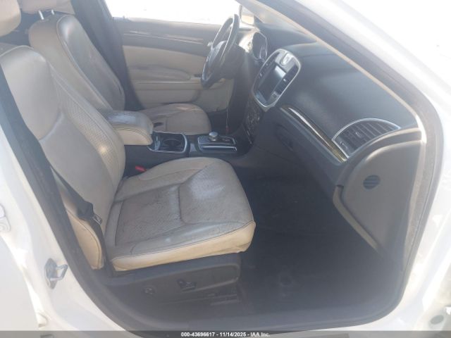 2016 CHRYSLER 300C 2C3CCAEG9GH151719 Photo 4