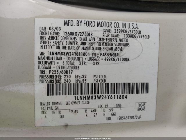 2004 LINCOLN TOWN CAR 1LNHM83W24Y611804 Photo 8