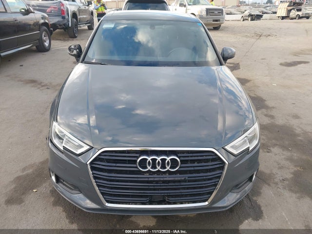 WAUAUGFFXH1051246 Audi A3 2.0t Premium