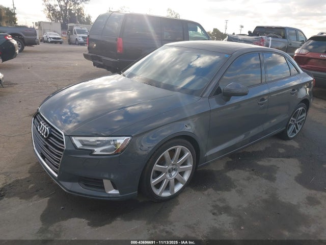 2017 AUDI A3 WAUAUGFFXH1051246 Photo 1