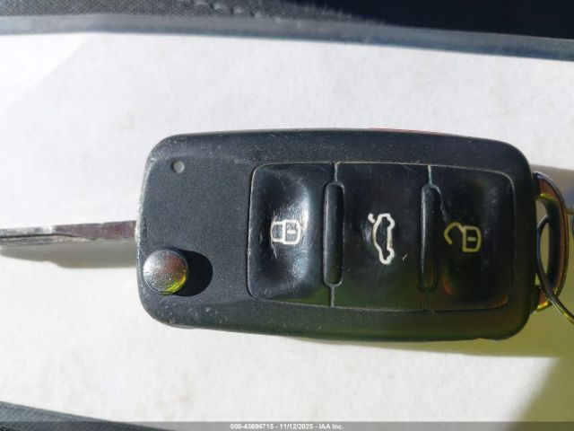 2014 VOLKSWAGEN BEETLE 3VWFP7AT1EM611356 Photo 10