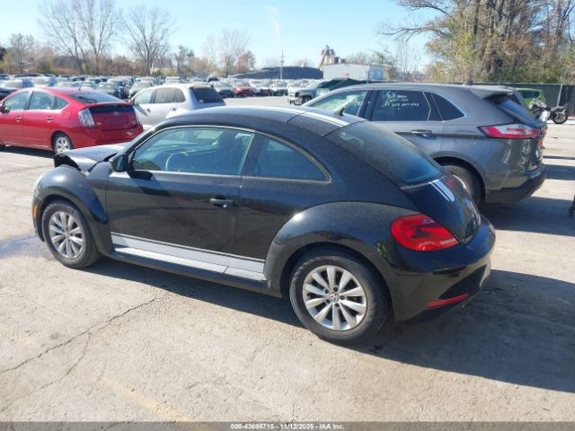 2014 VOLKSWAGEN BEETLE 3VWFP7AT1EM611356 Photo 2