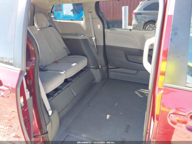 2015 TOYOTA SIENNA 5TDKK3DC3FS572727 Photo 7