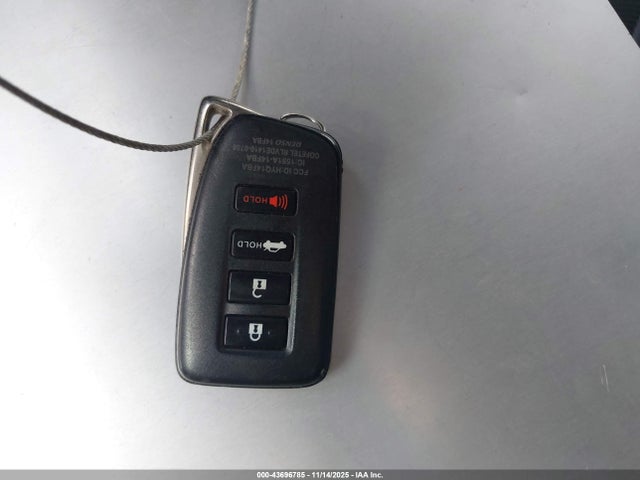 Lexus IS 350 2016 JTHCE1D23G5011277 Image 11