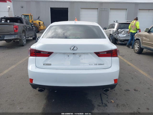 Lexus IS 350 2016 JTHCE1D23G5011277 Image 16