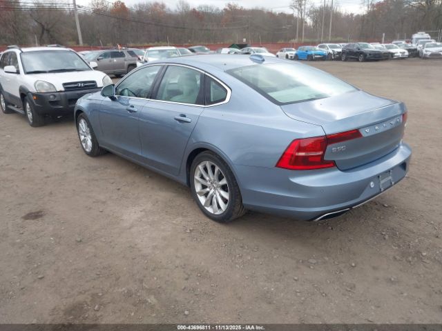 2017 VOLVO S90 YV1A22MK2H1005285 Photo 2